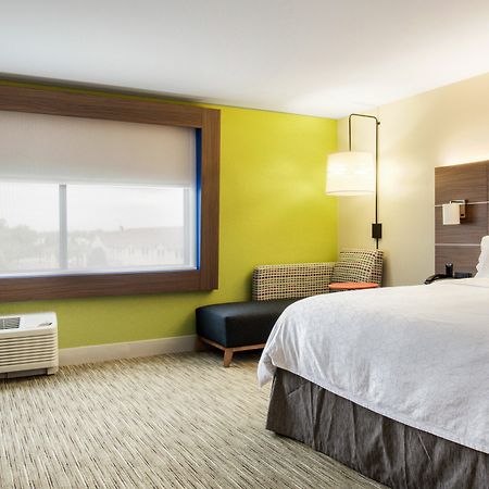 Holiday Inn Express & Suites Racine By Ihg Buitenkant foto