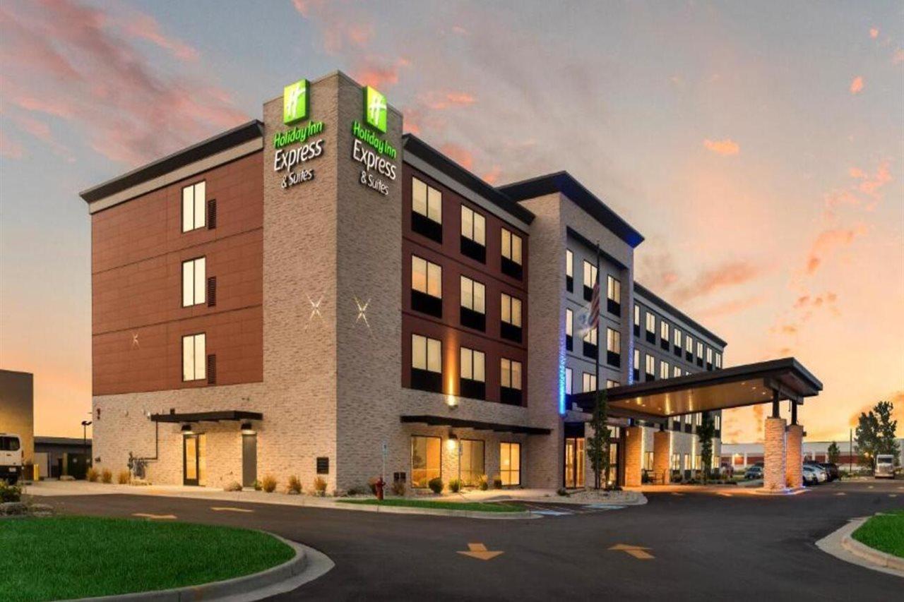 Holiday Inn Express & Suites Racine By Ihg Buitenkant foto