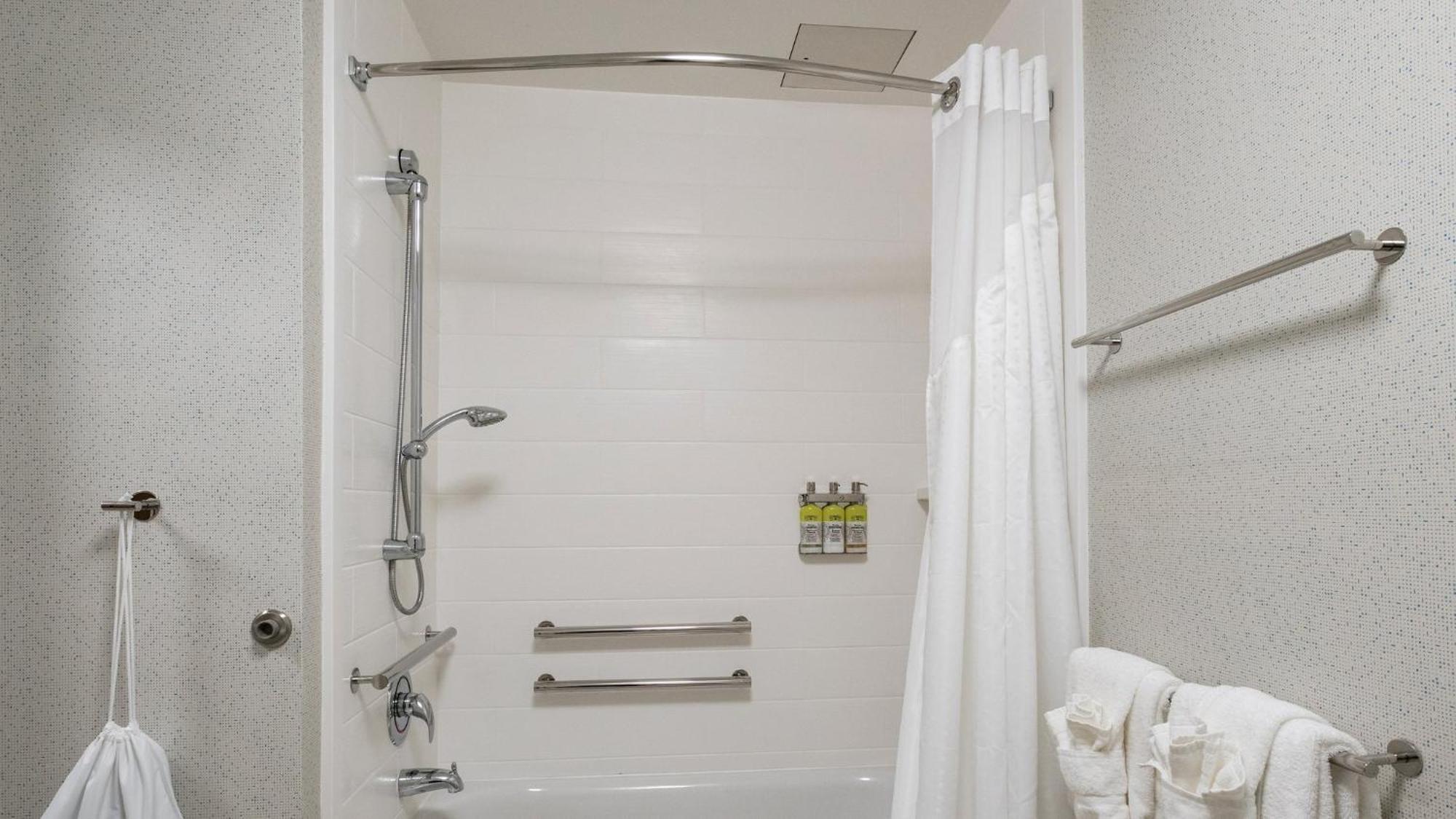 Holiday Inn Express & Suites Racine By Ihg Buitenkant foto