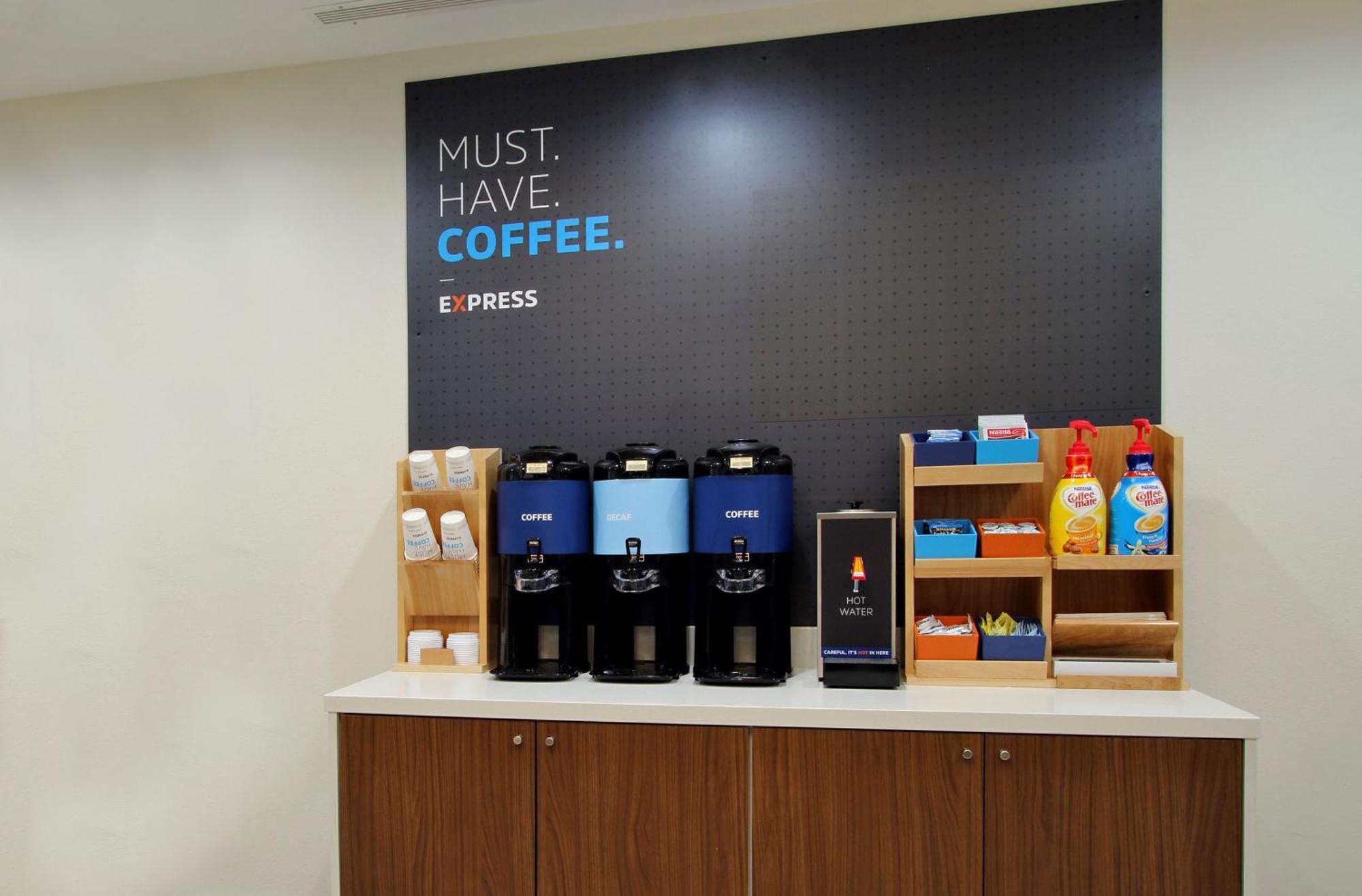 Holiday Inn Express & Suites Racine By Ihg Buitenkant foto